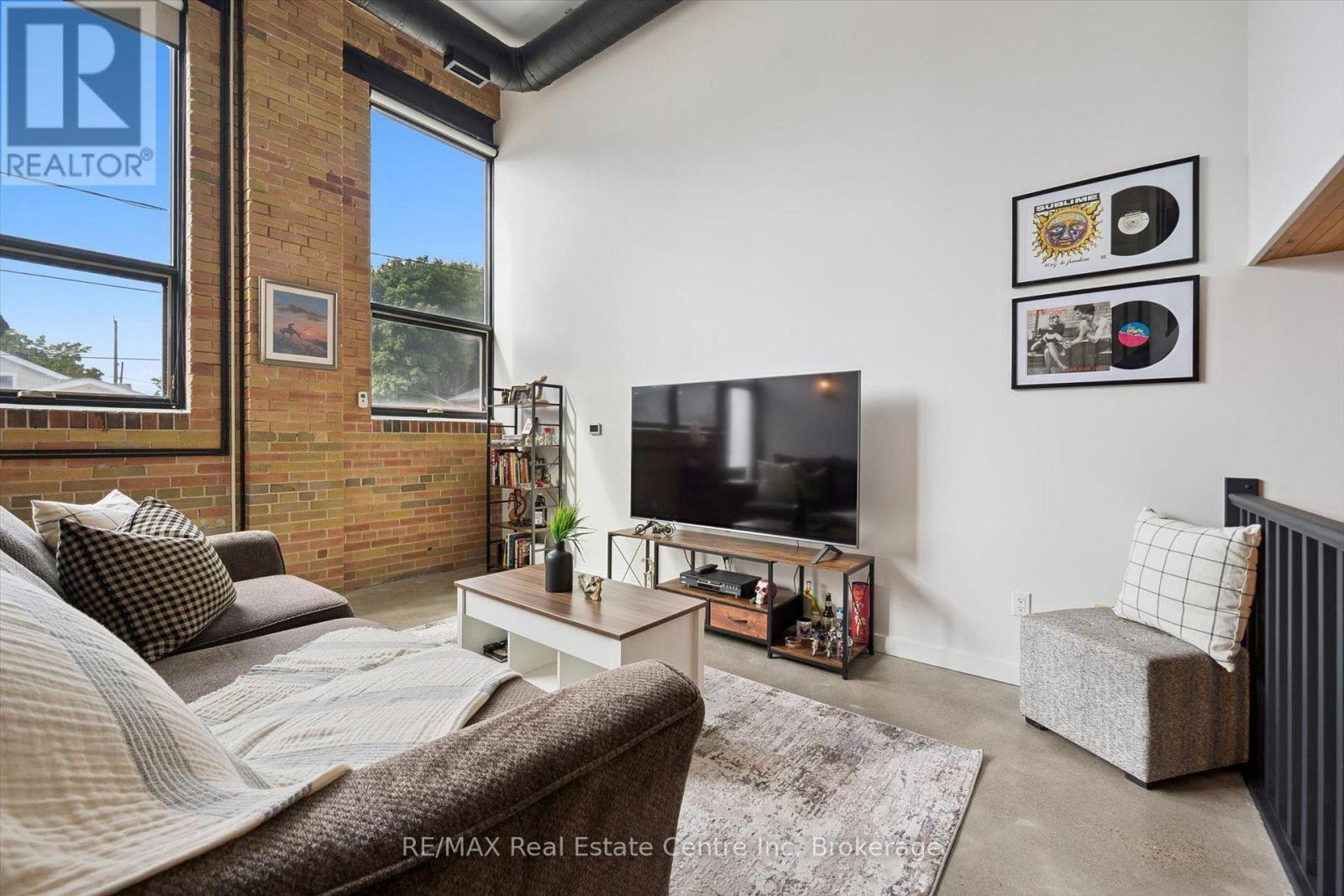 103 - 85 Spruce Street, Cambridge, ON
