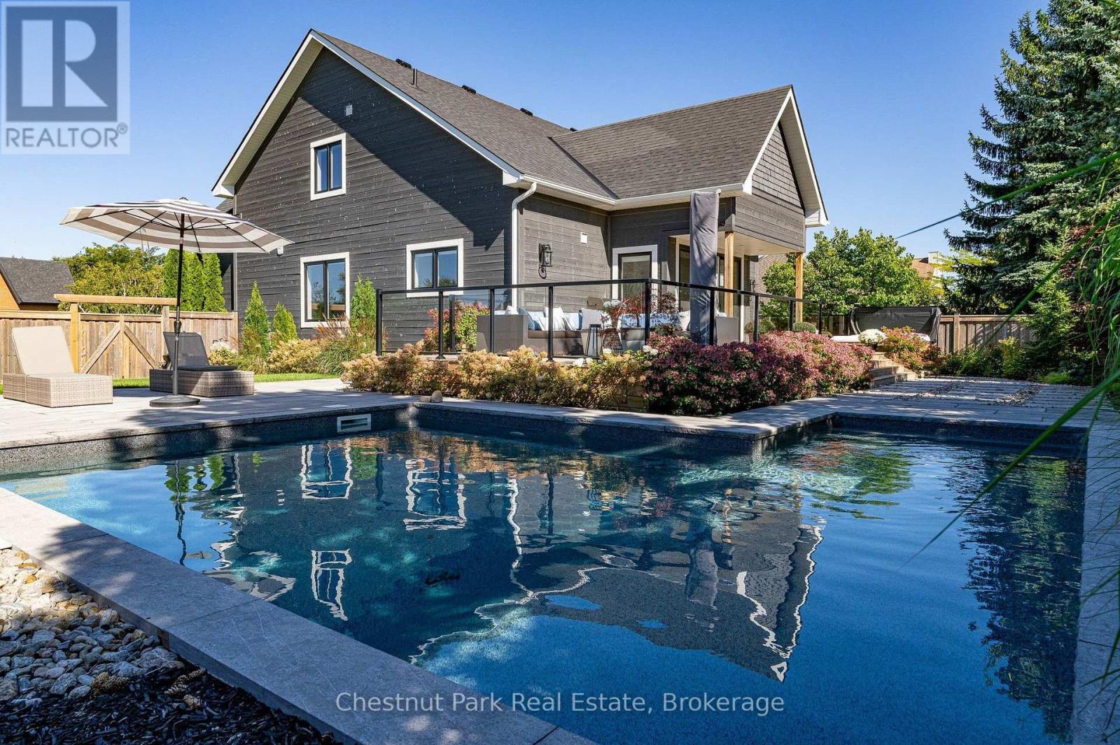 Welcome to 154 Brooker Boulevard - 154 Brooker Boulevard, Blue Mountains, ON