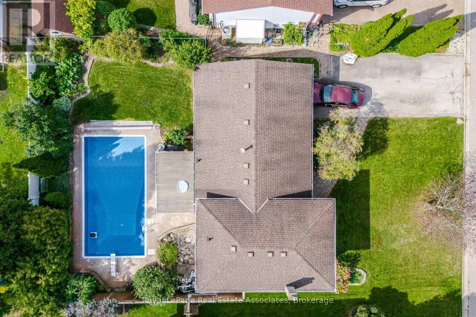2452 Yarmouth Crescent, Oakville, ON