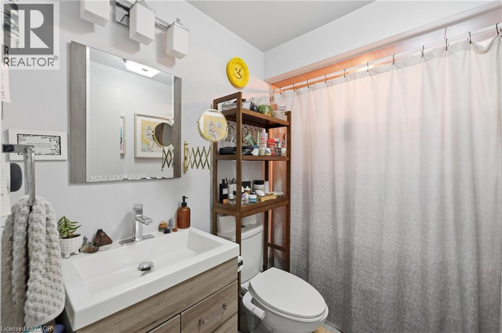 Upper floor unit: 2 levels (#3) - 74 Cathcart Street, Hamilton, ON