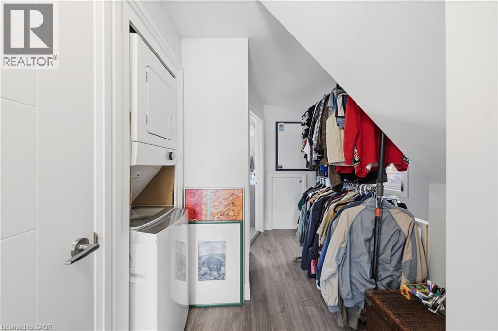 Upper floor unit: 2 levels (#3) - 74 Cathcart Street, Hamilton, ON