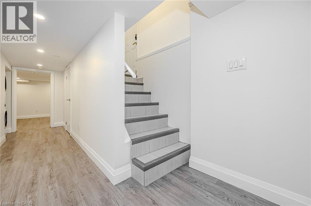 Lower Unit (#1) - 74 Cathcart Street, Hamilton, ON