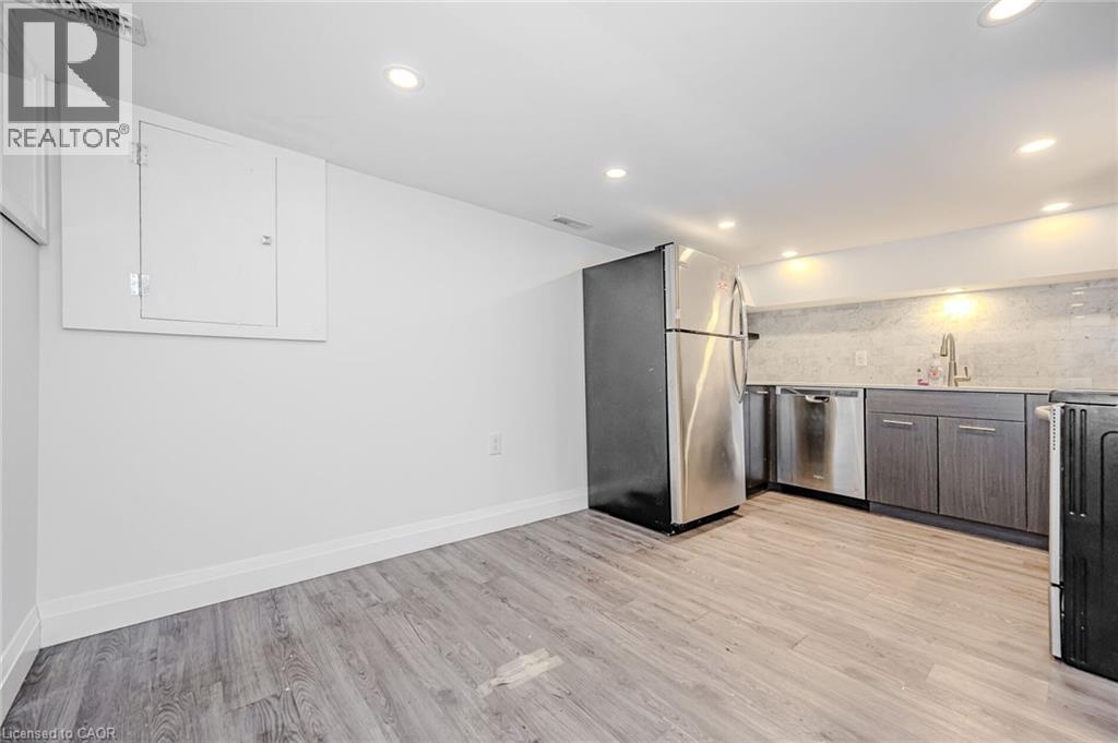 Lower Unit (#1) - 74 Cathcart Street, Hamilton, ON