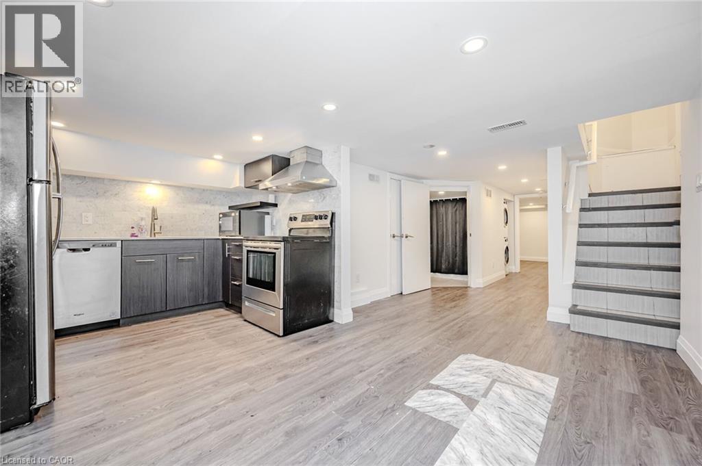 Lower Unit (#1) - 74 Cathcart Street, Hamilton, ON