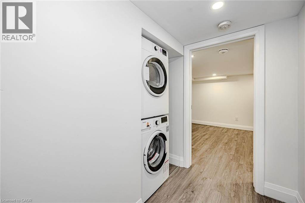 Lower Unit (#1) - 74 Cathcart Street, Hamilton, ON