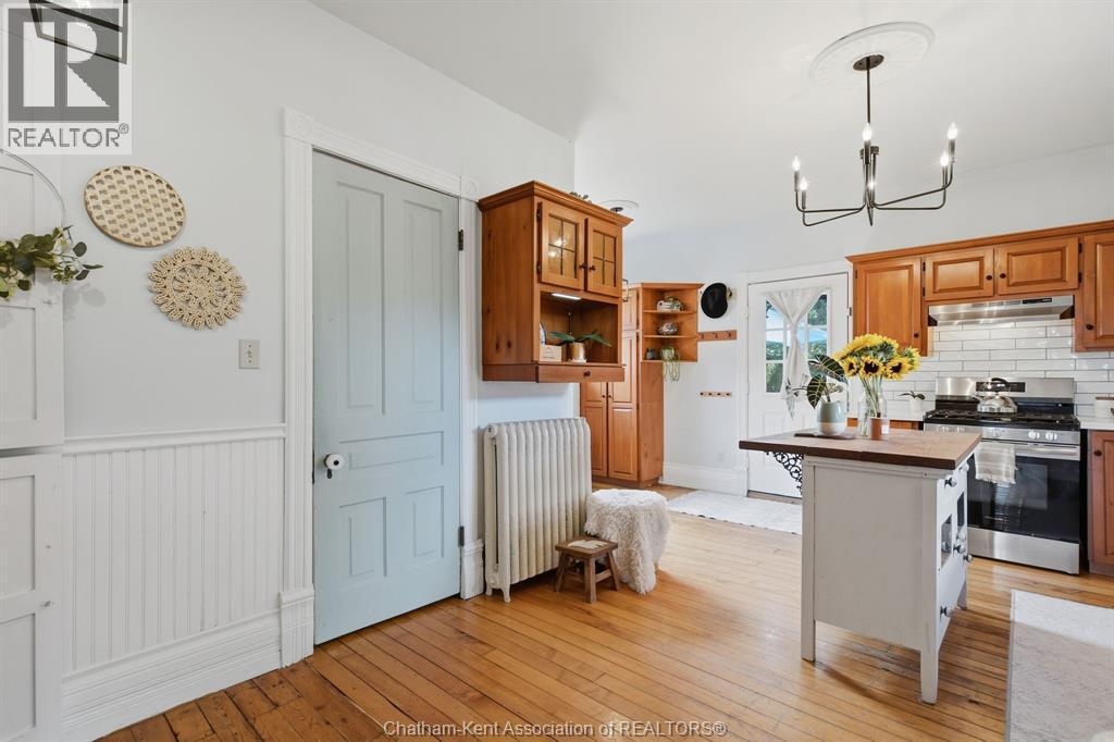 136 King Street South, Highgate, ON