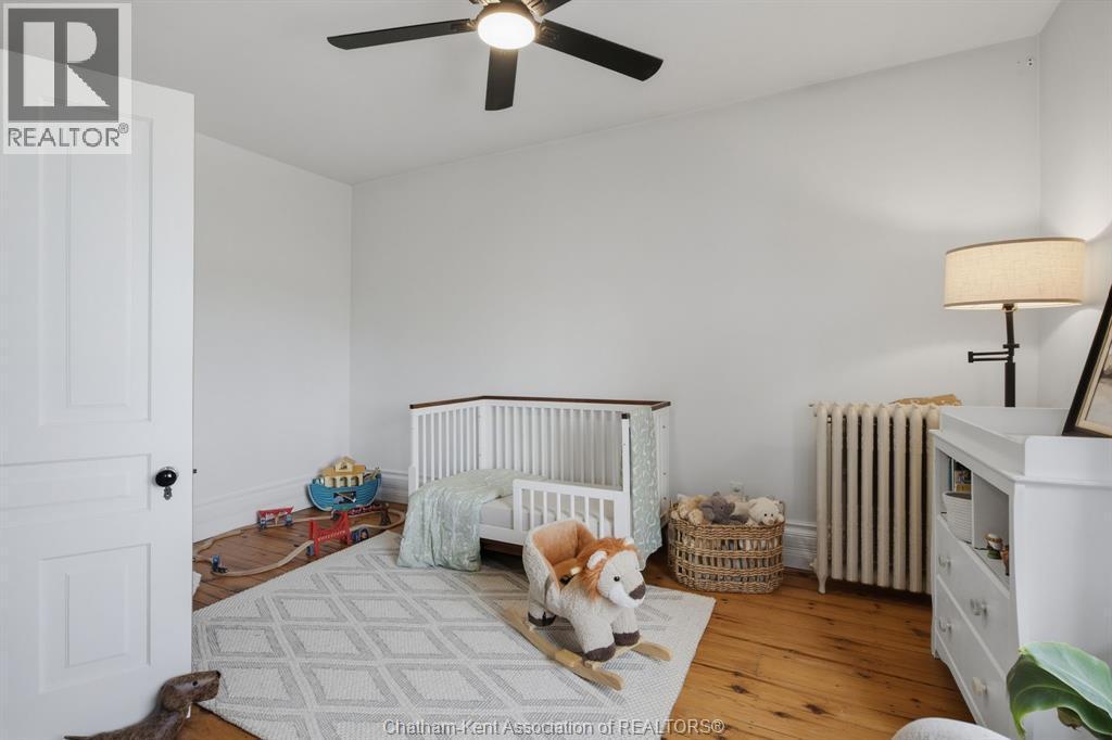 136 King Street South, Highgate, ON