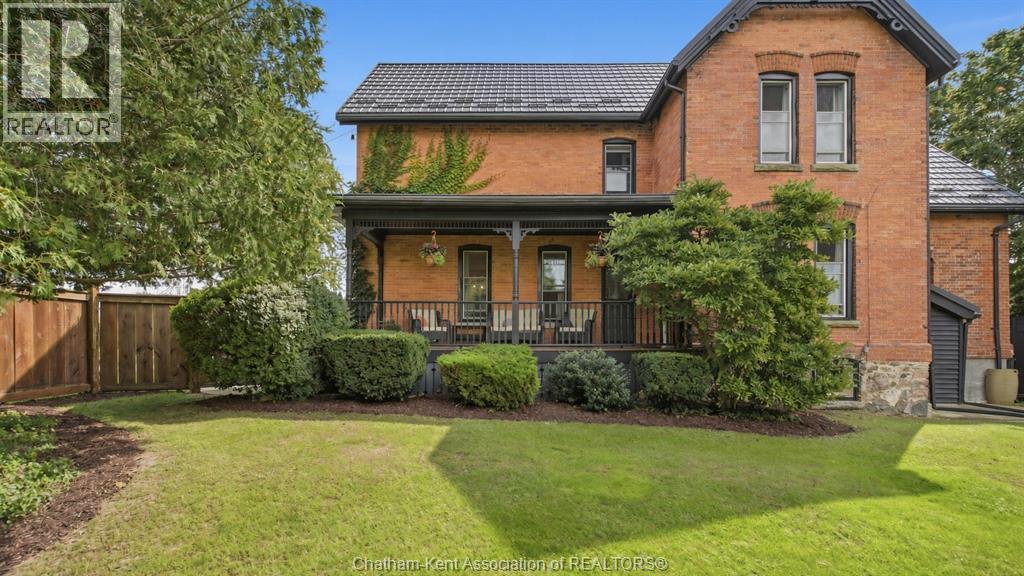 136 King Street South, Highgate, ON