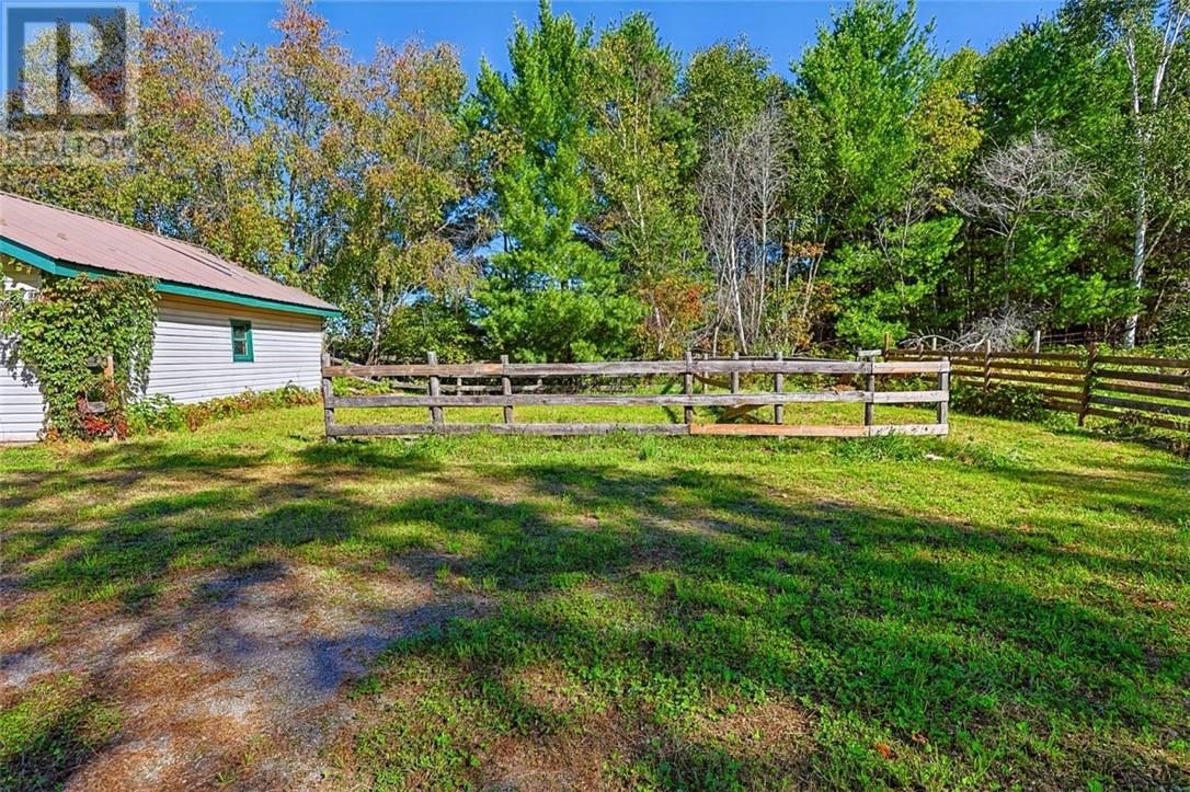 56 Silverbirch Crescent, Skead, ON