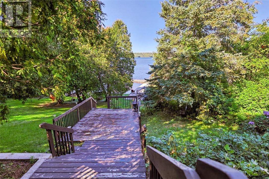 56 Silverbirch Crescent, Skead, ON