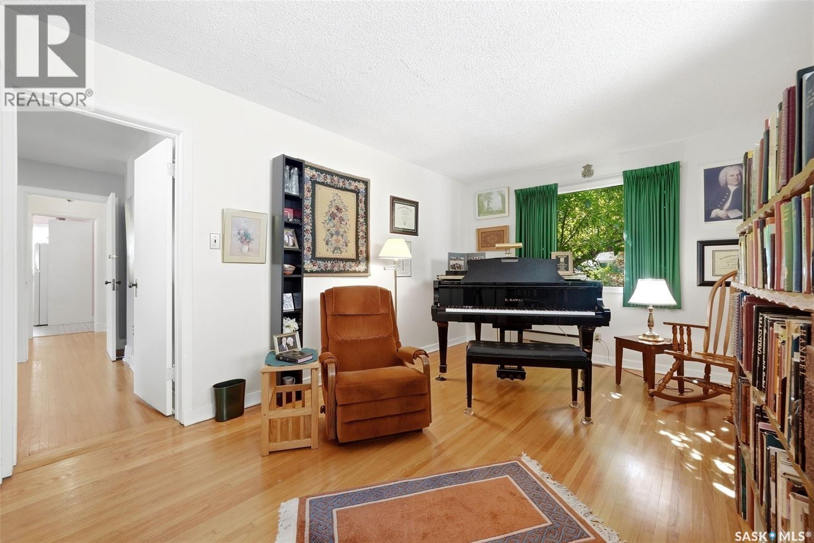 2728 Assiniboine Avenue, Regina, SK