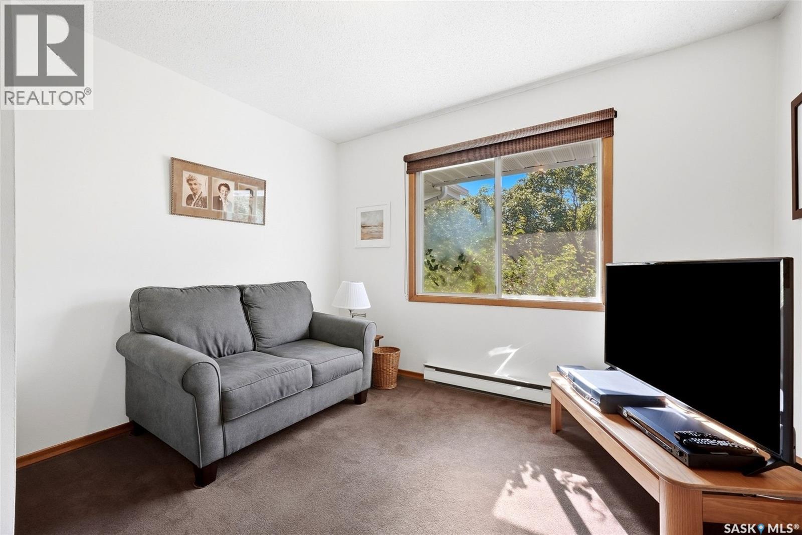 2728 Assiniboine Avenue, Regina, SK