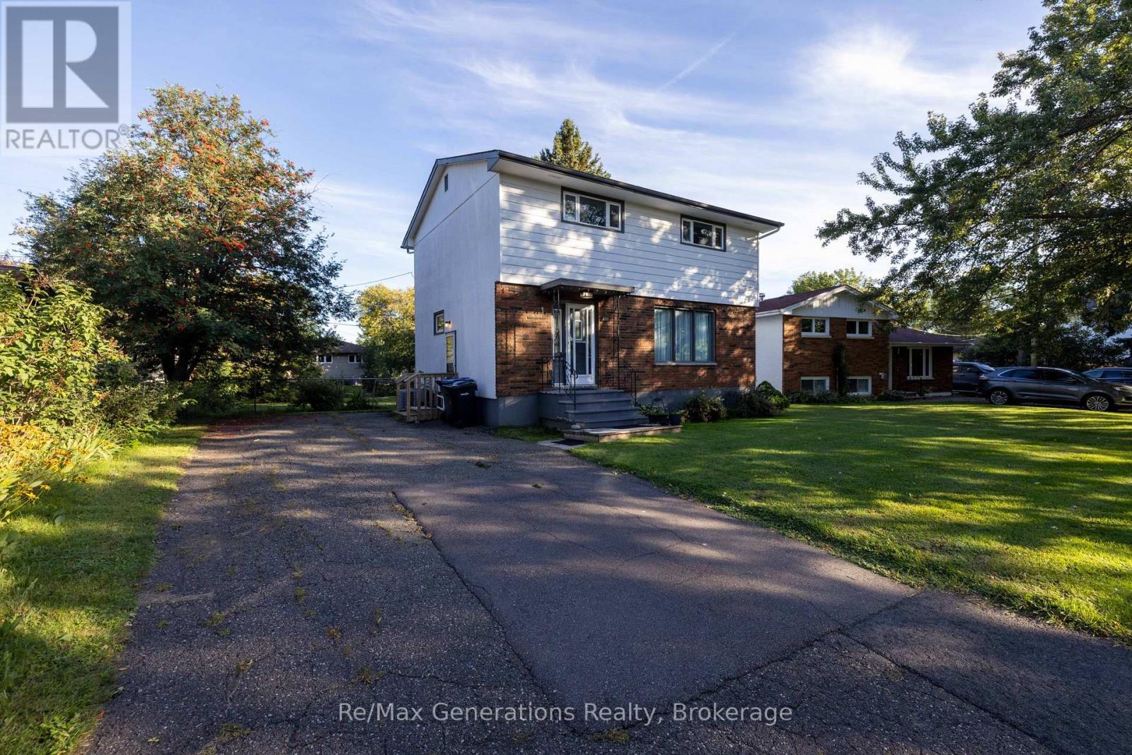 235 Maple Avenue, Thunder Bay (Forest Park), ON