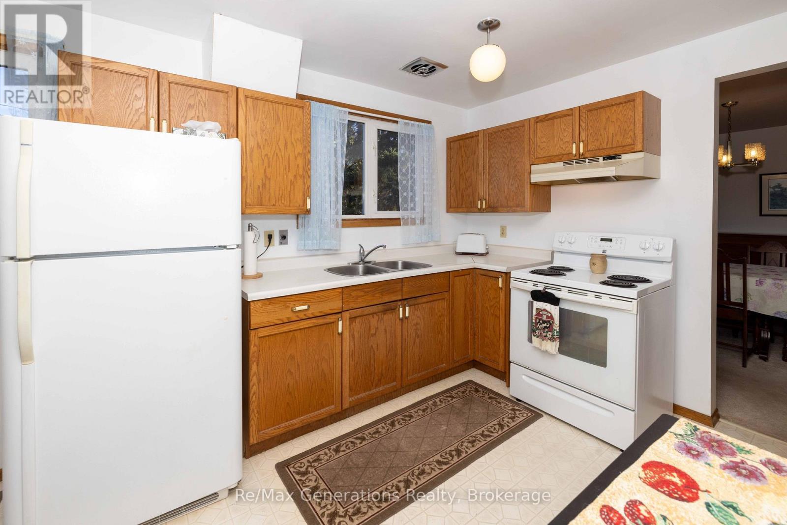 235 Maple Avenue, Thunder Bay (Forest Park), ON