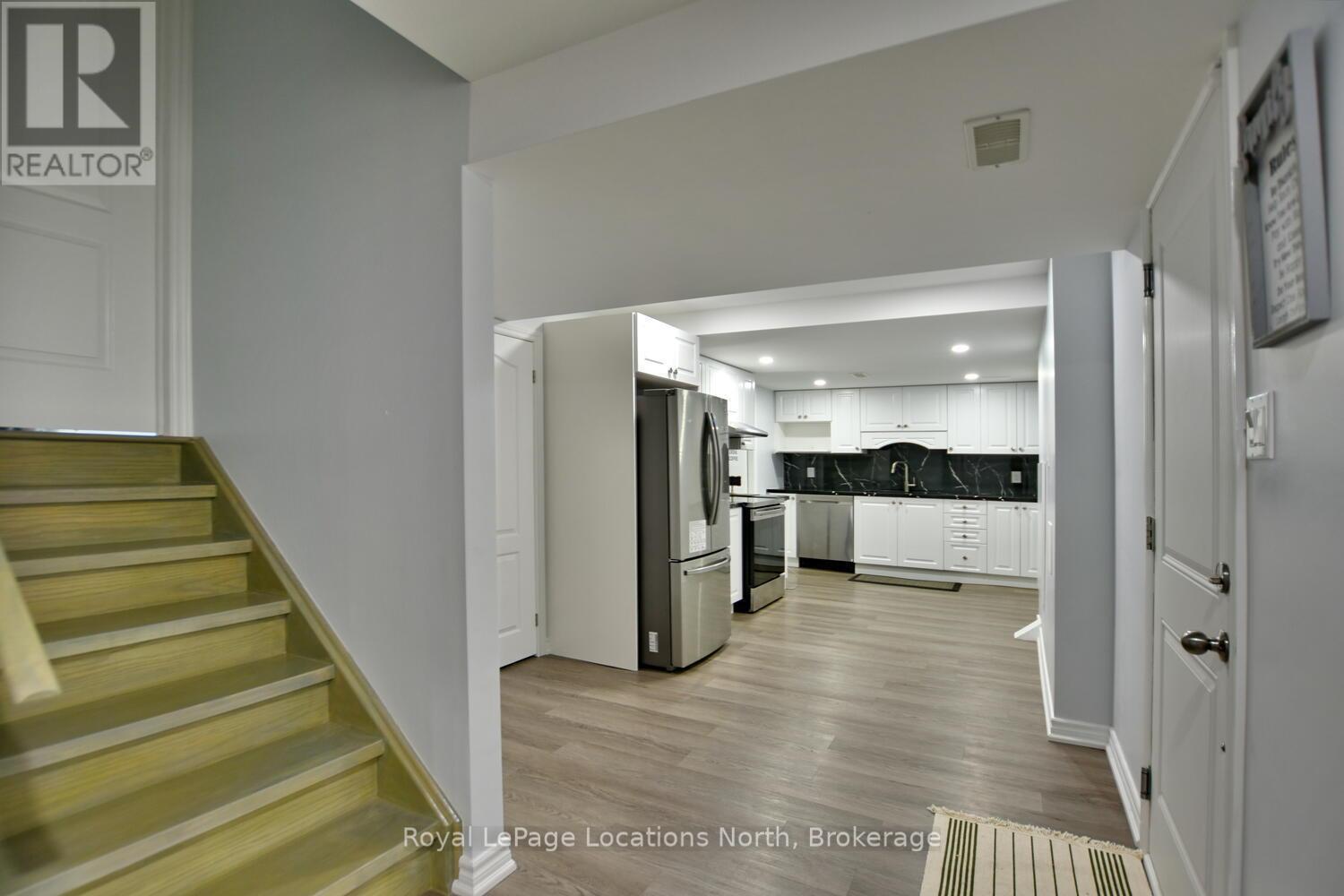 22 Portland Street, Collingwood, ON