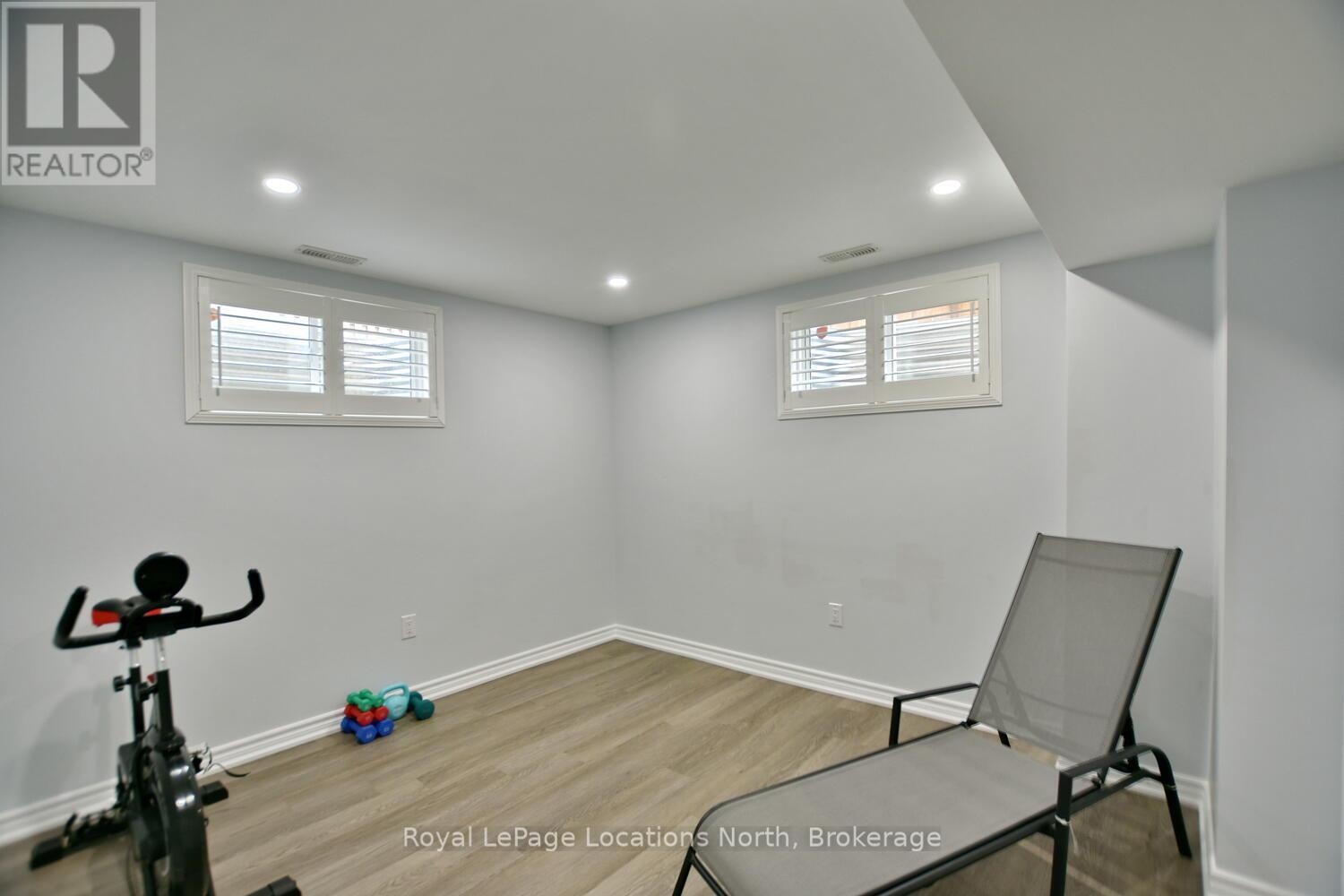 22 Portland Street, Collingwood, ON