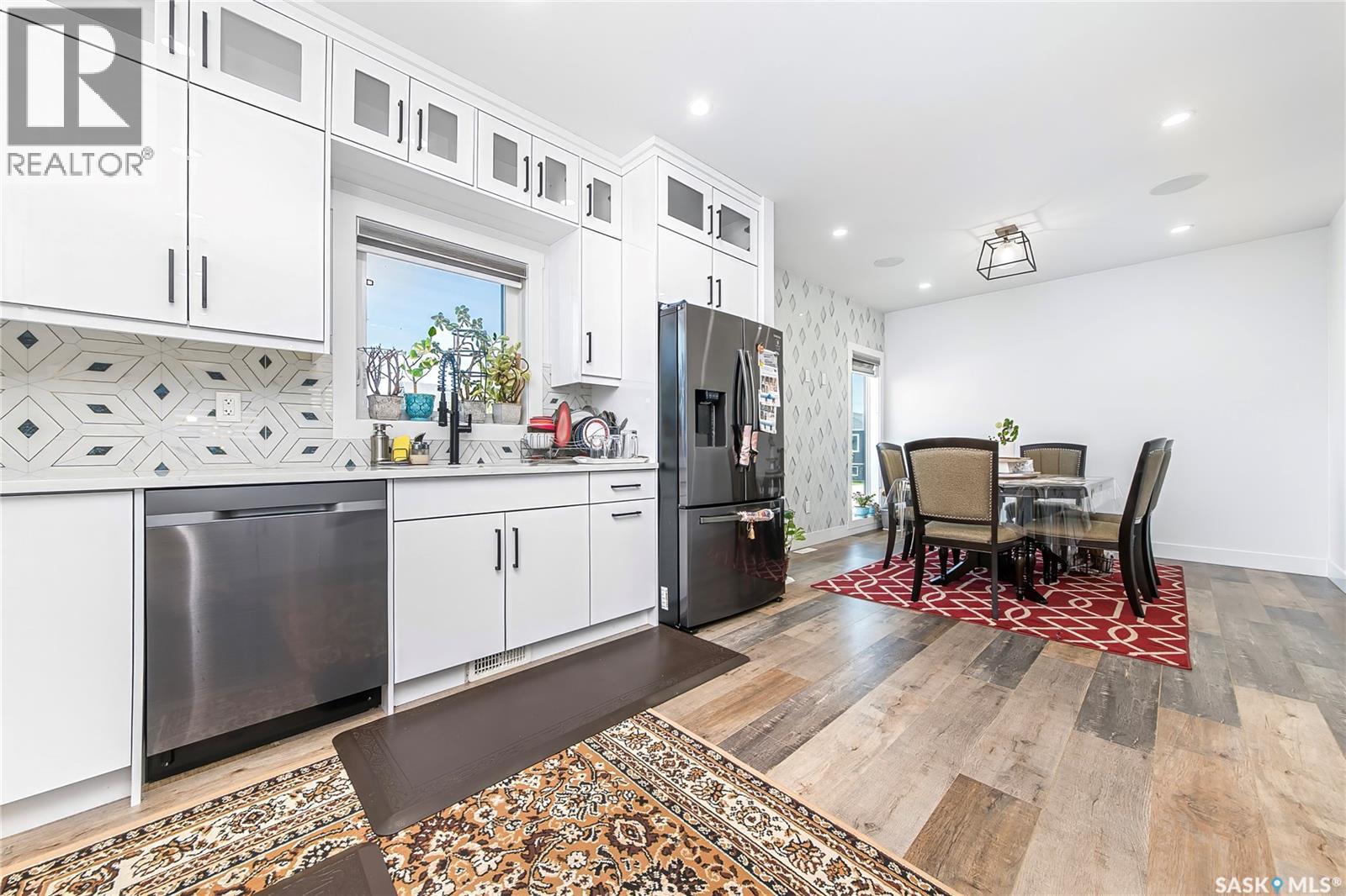 106 Kenaschuk Crescent, Saskatoon, SK