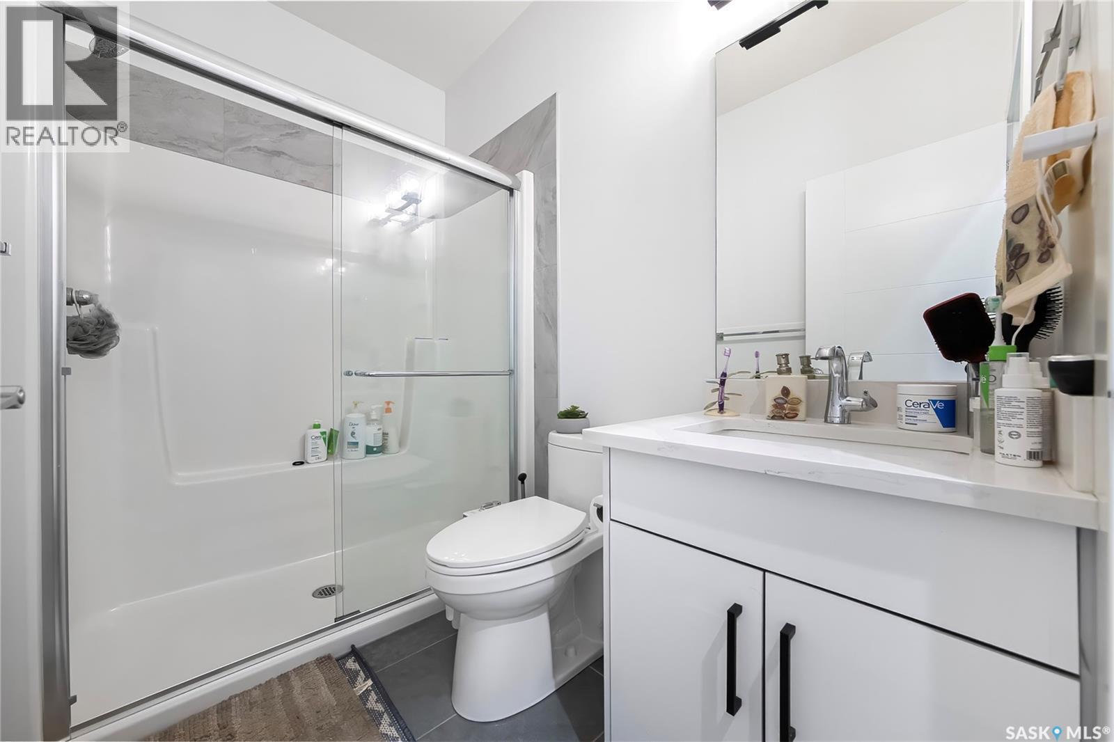 106 Kenaschuk Crescent, Saskatoon, SK