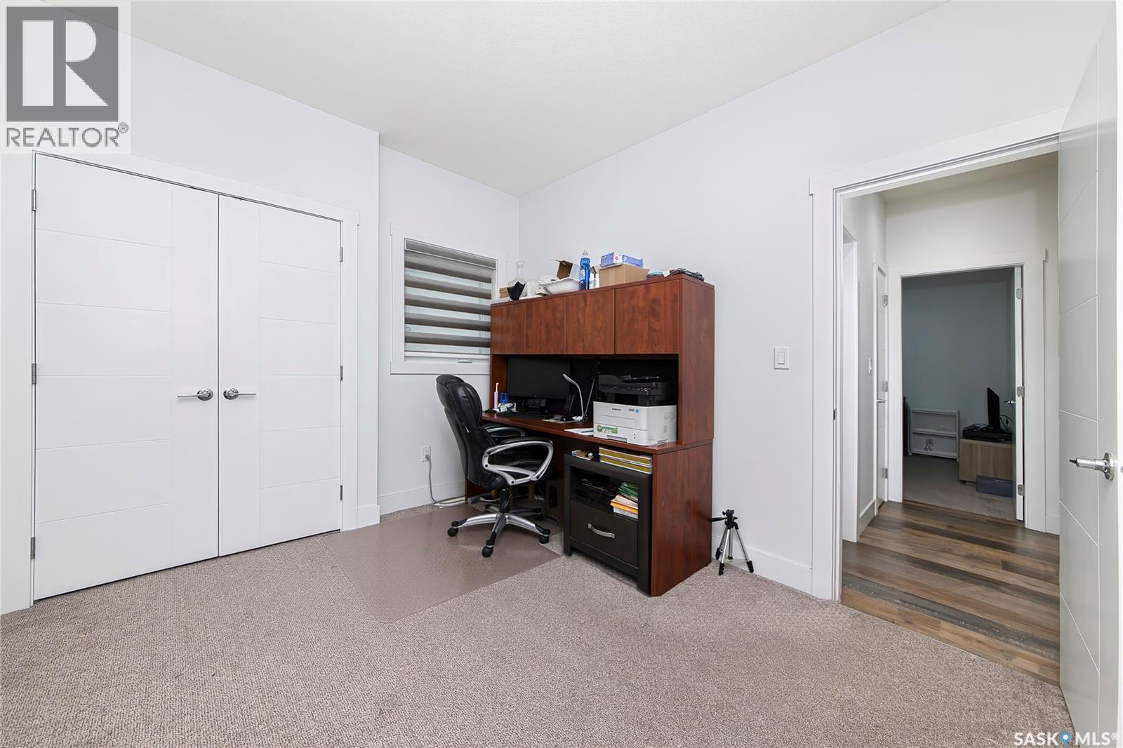 106 Kenaschuk Crescent, Saskatoon, SK