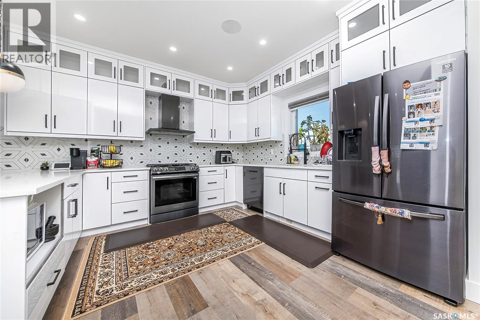106 Kenaschuk Crescent, Saskatoon, SK