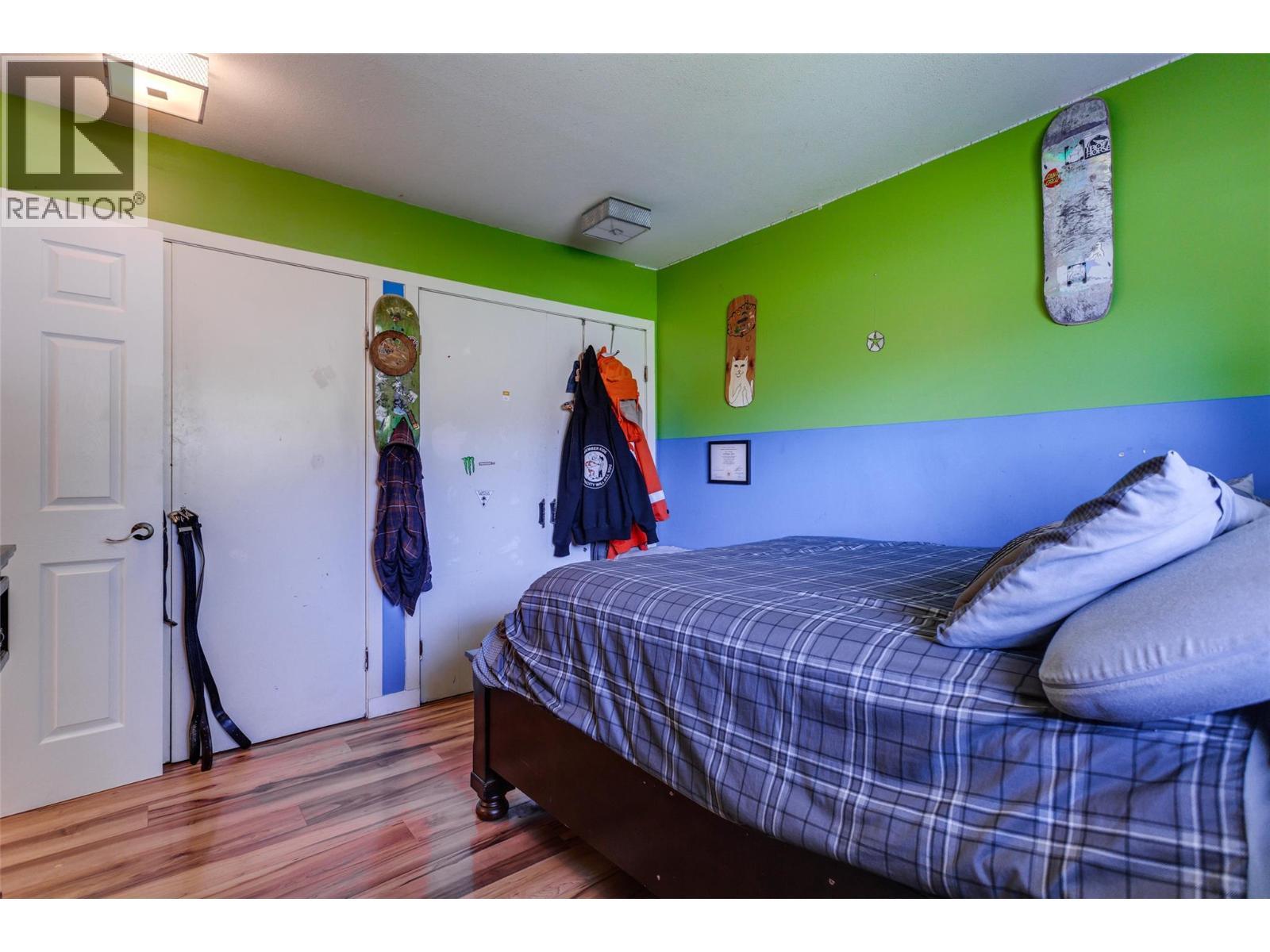 Bed 2 up - 4781 Old Vernon Road, Kelowna, BC