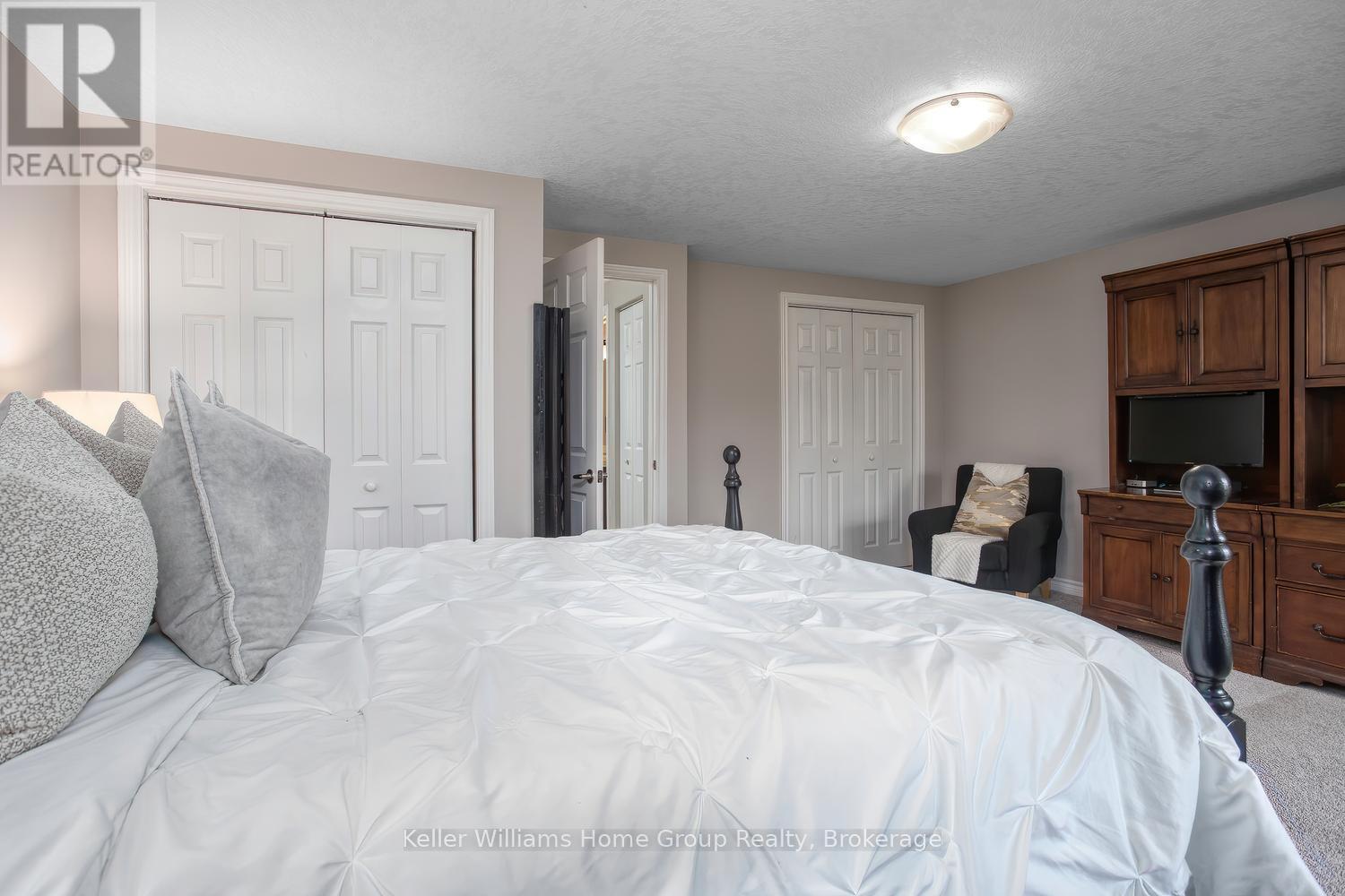 21 - 30 Imperial Road S, Guelph (Willow West/Sugarbush/West Acres), ON