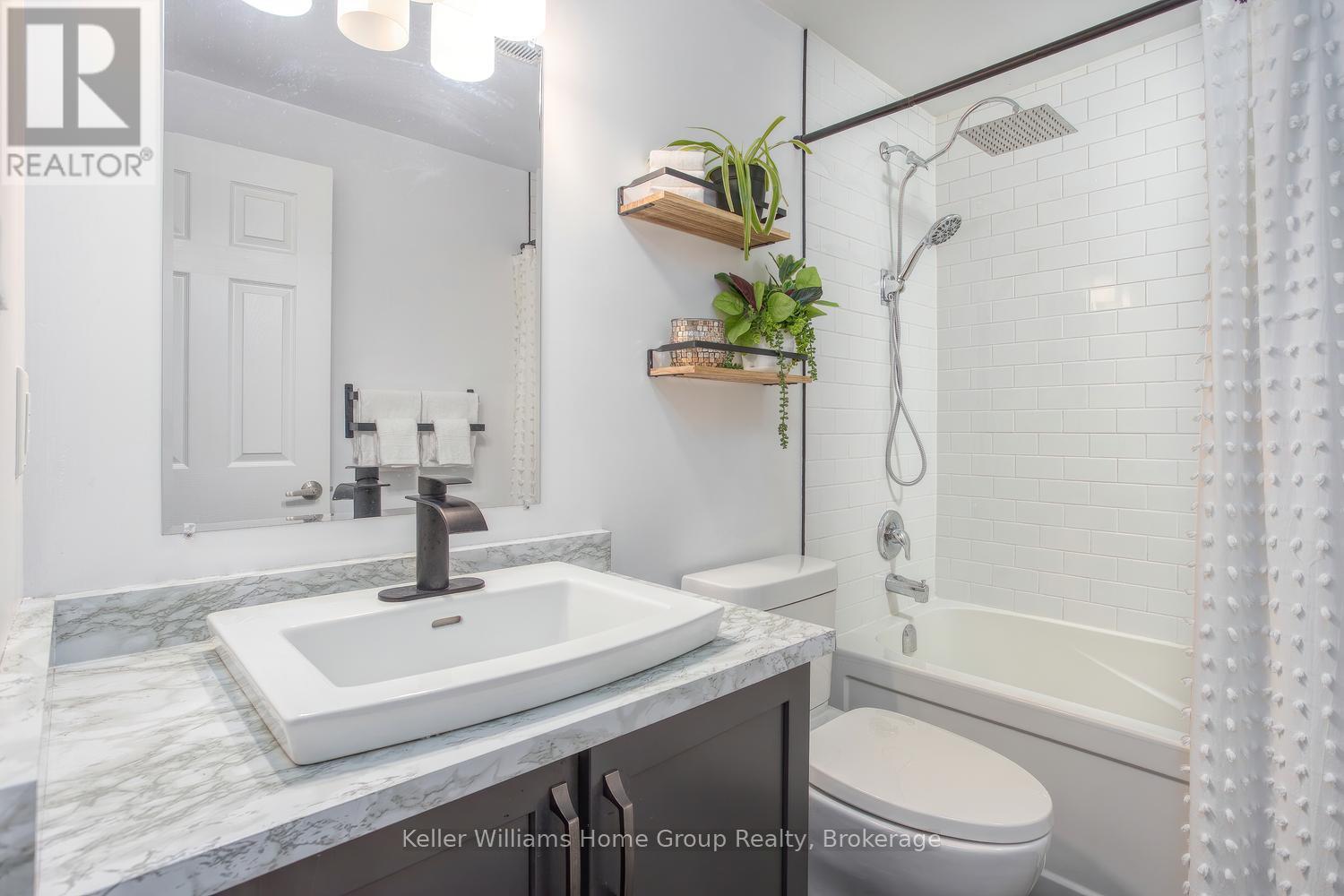 21 - 30 Imperial Road S, Guelph (Willow West/Sugarbush/West Acres), ON