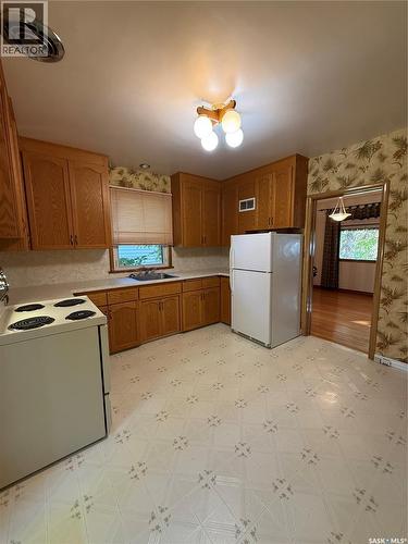1204 Ewart Avenue, Saskatoon, SK 