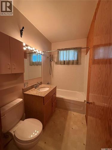 1204 Ewart Avenue, Saskatoon, SK 
