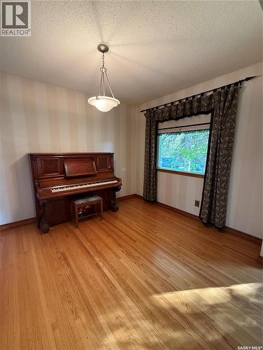 1204 Ewart Avenue, Saskatoon, SK 