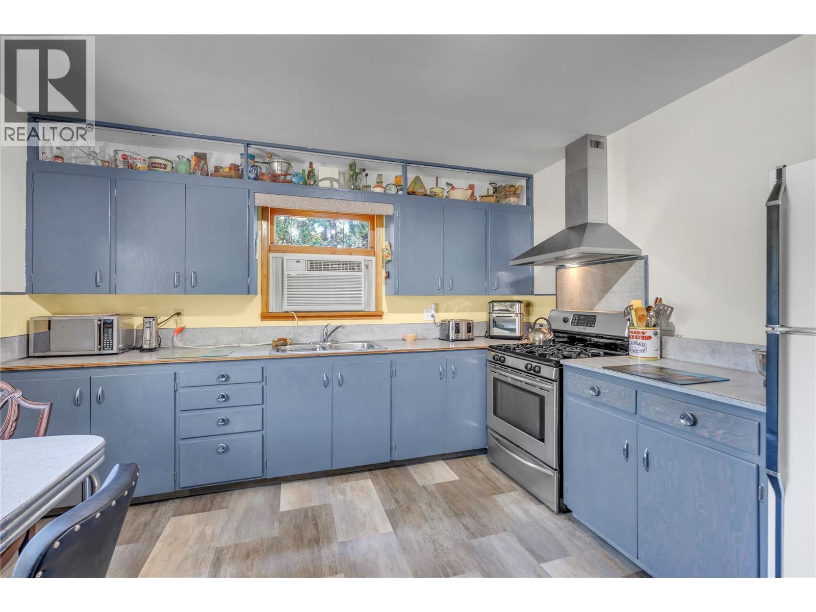 1826 Fairford Drive, Penticton, BC