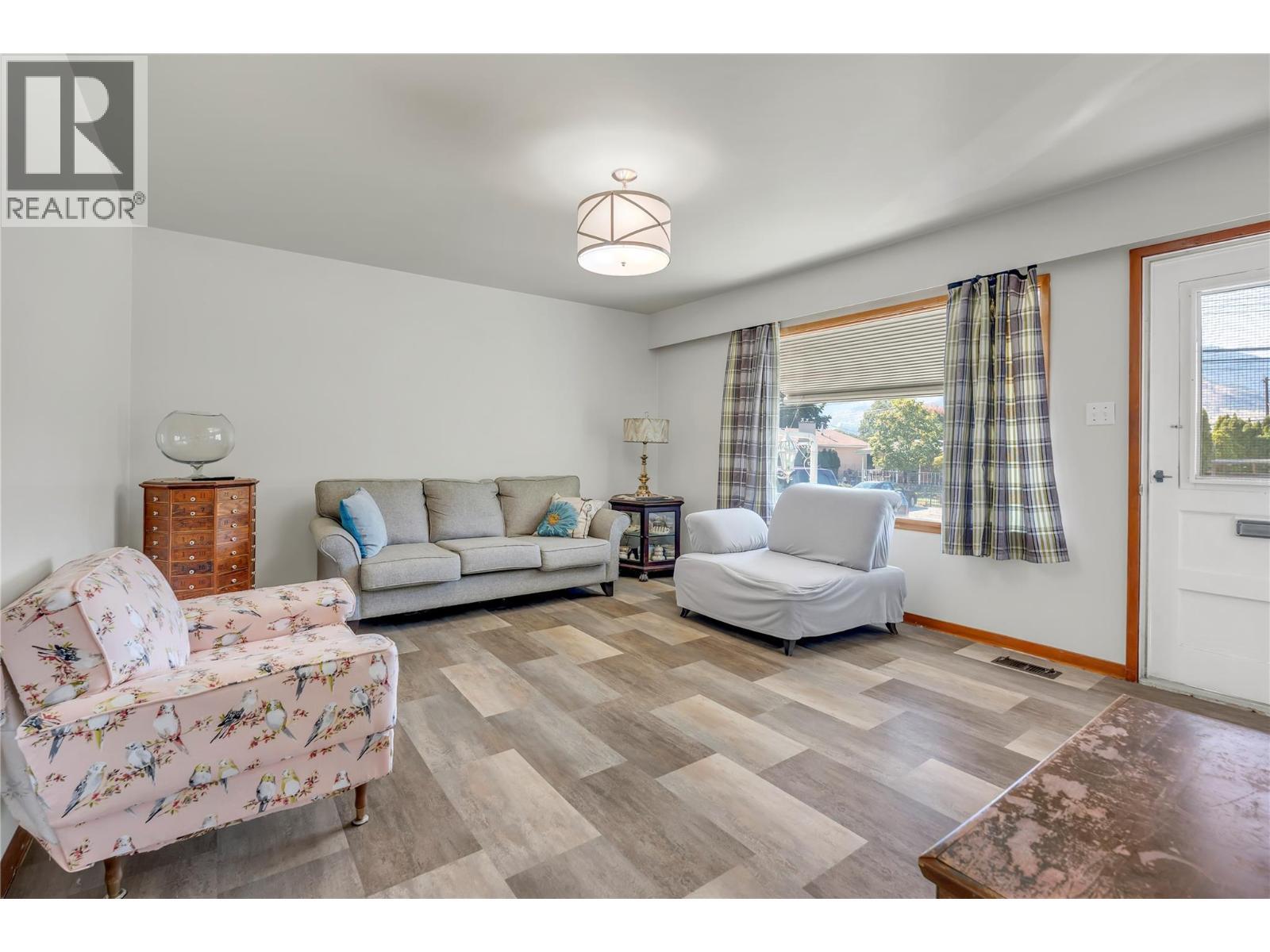 1826 Fairford Drive, Penticton, BC