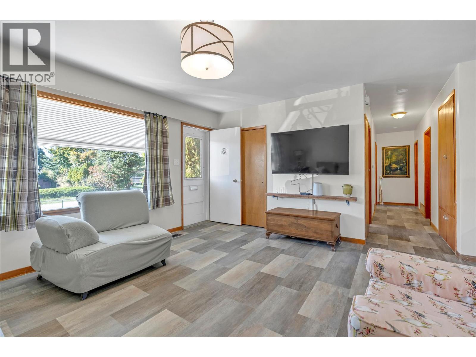 1826 Fairford Drive, Penticton, BC
