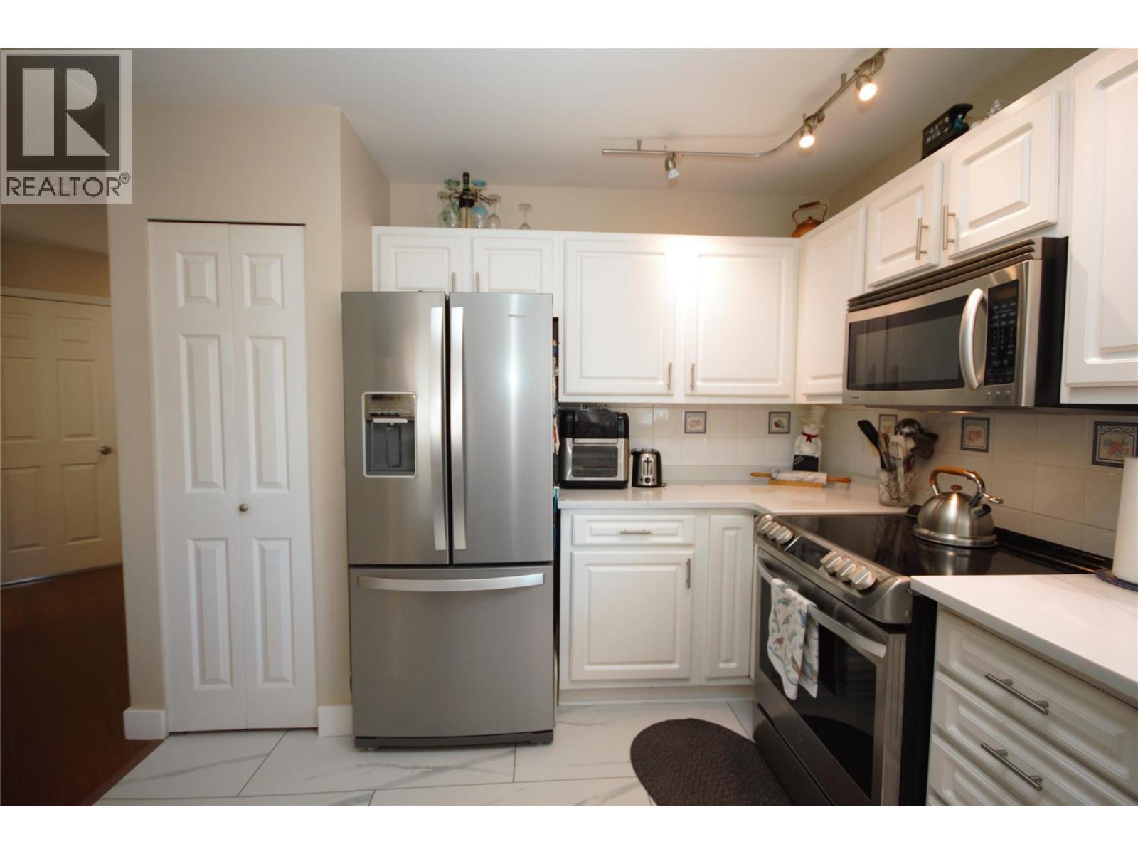 6446 Meadows Drive Unit# 14, Oliver, BC