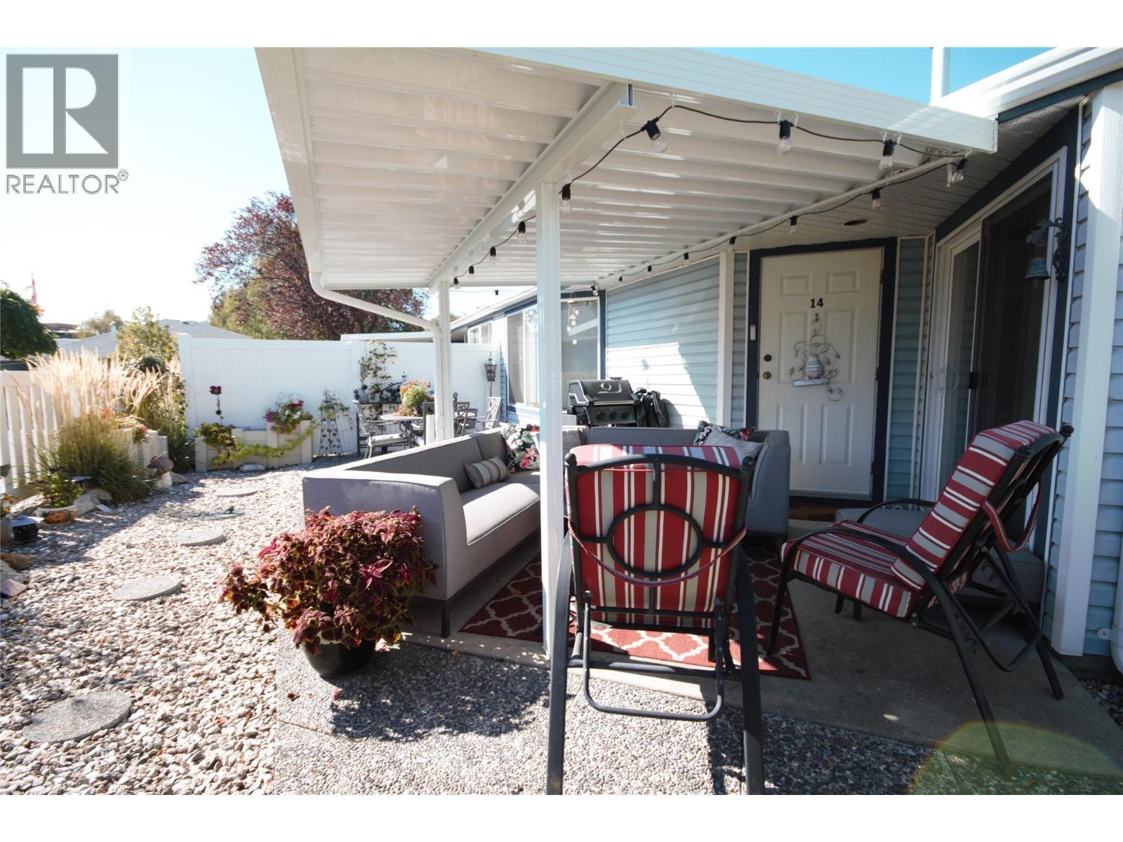 6446 Meadows Drive Unit# 14, Oliver, BC