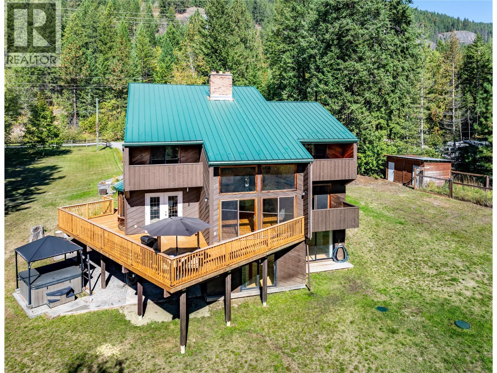 4681 Goat River N Road, Arrow Creek, BC