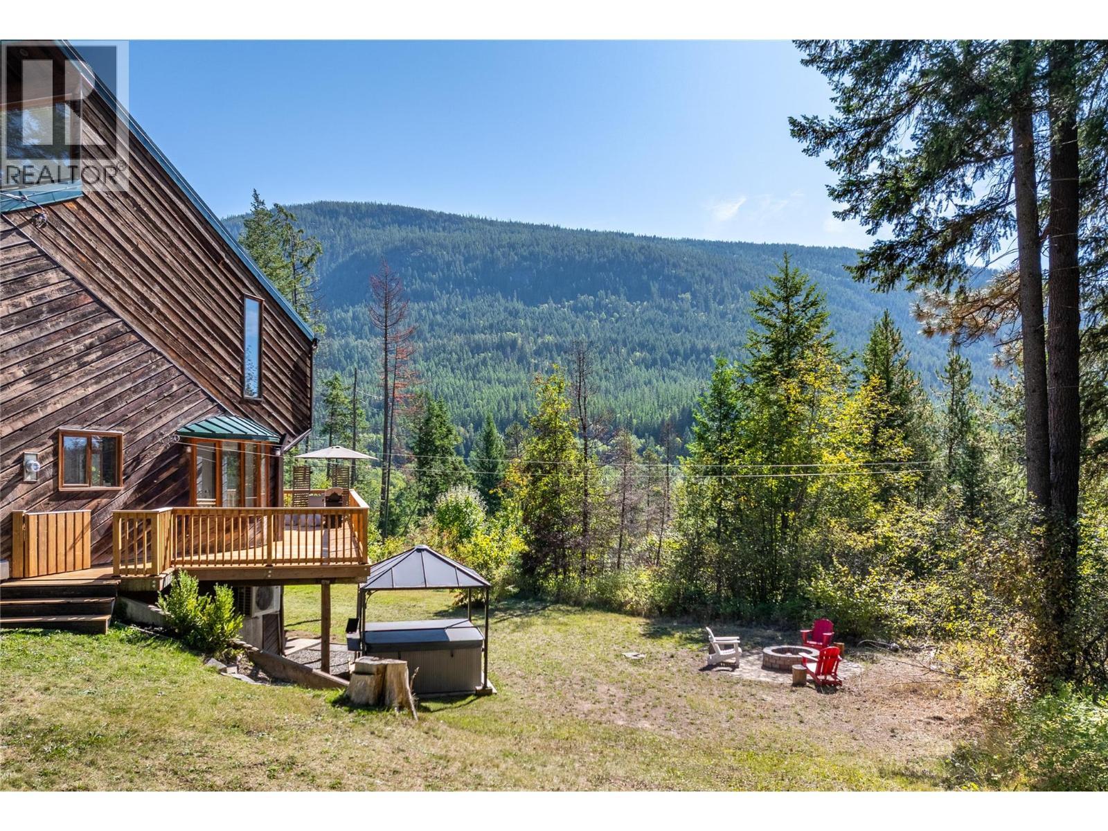 4681 Goat River N Road, Arrow Creek, BC