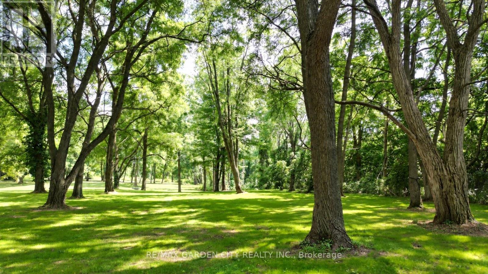 130 5Th Con Road E, Hamilton, ON