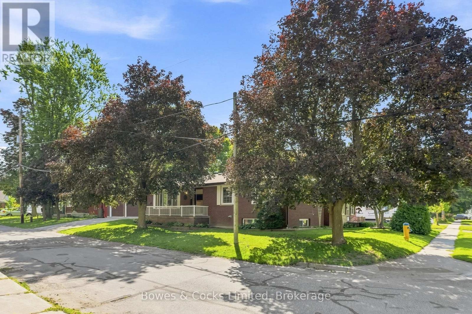 687 Lundy'S Lane, Peterborough (Otonabee Ward 1), ON