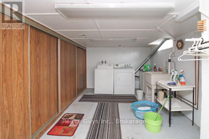 523 Armour Road, Peterborough (Ashburnham Ward 4), ON