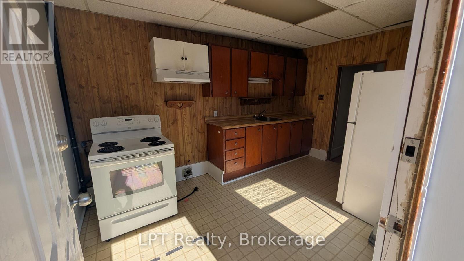 265 Bethune Street, Peterborough (Town Ward 3), ON