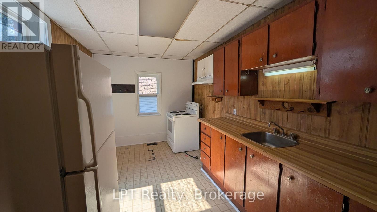 265 Bethune Street, Peterborough (Town Ward 3), ON
