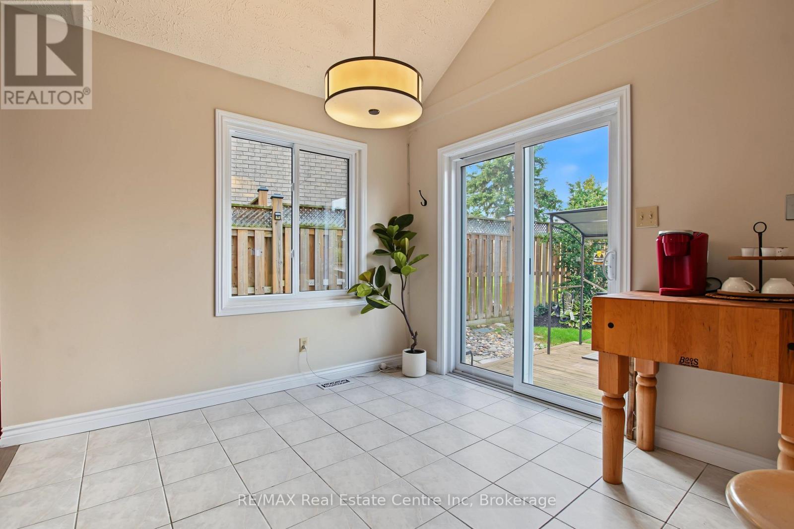 71 Linda Drive, Cambridge, ON