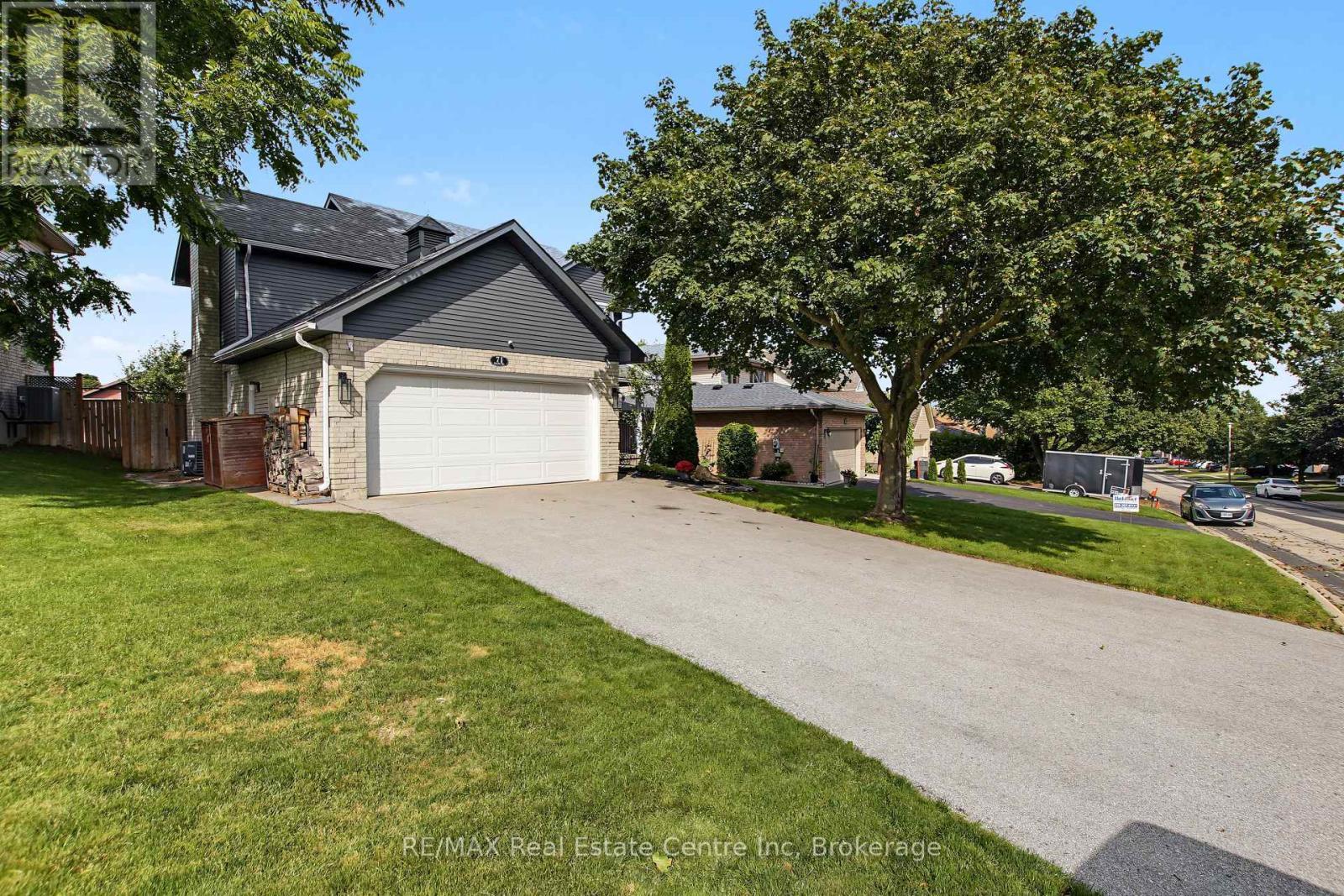 71 Linda Drive, Cambridge, ON