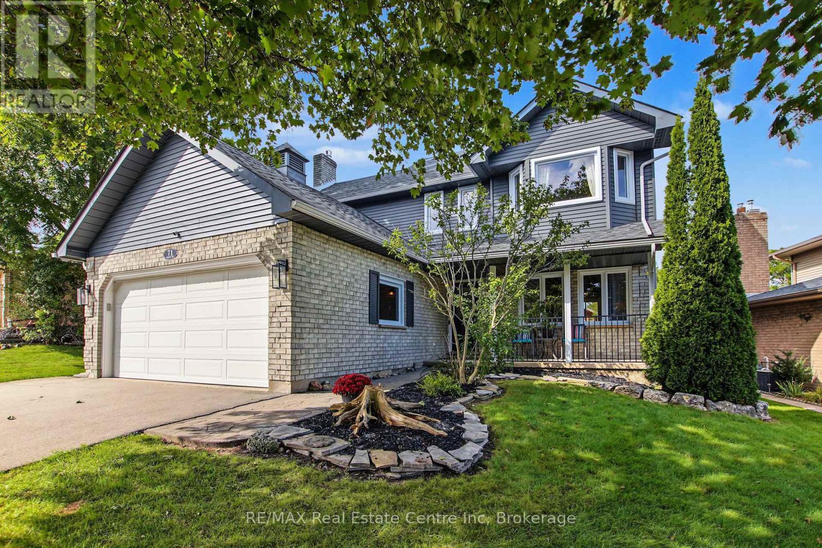 71 Linda Drive, Cambridge, ON