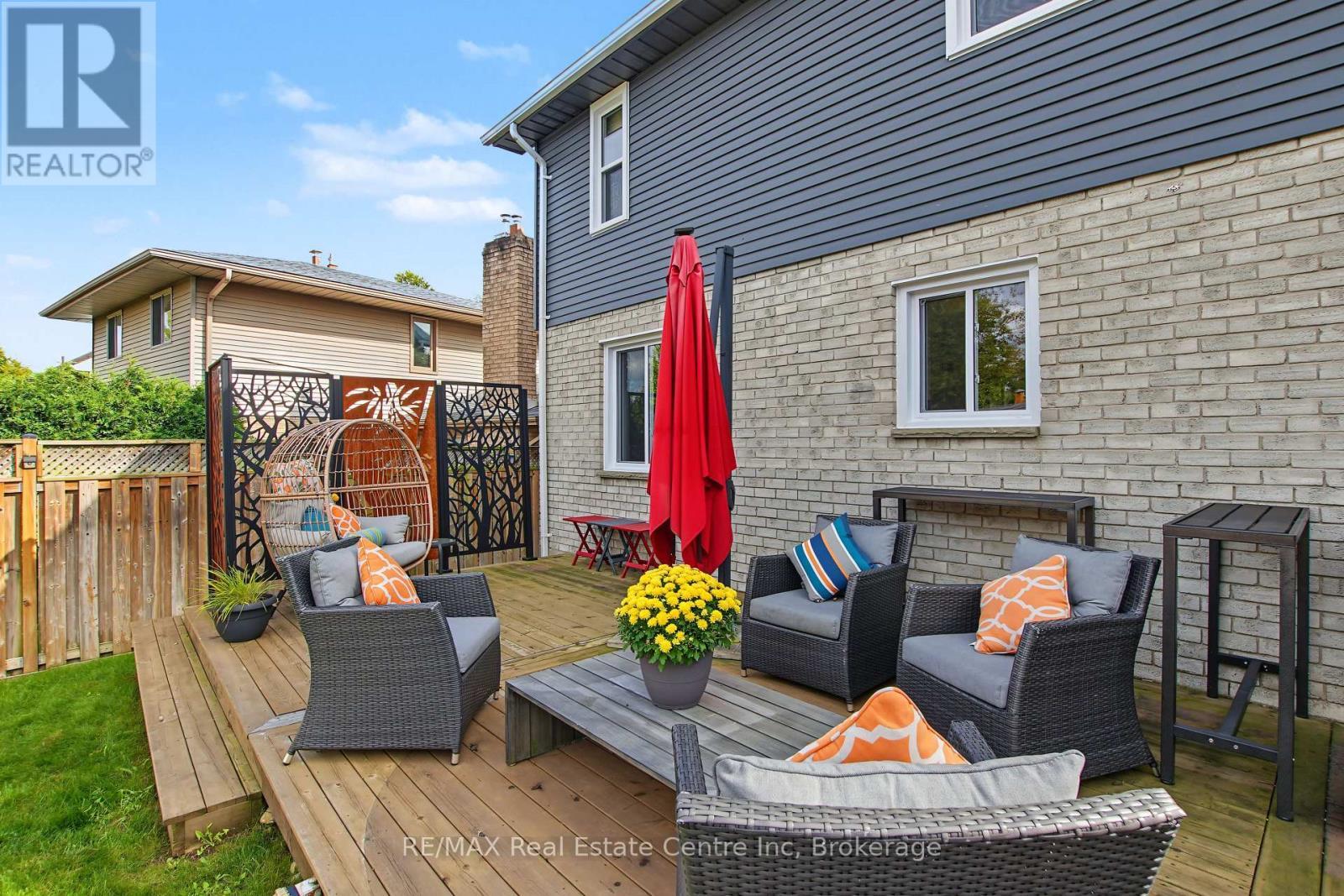 71 Linda Drive, Cambridge, ON