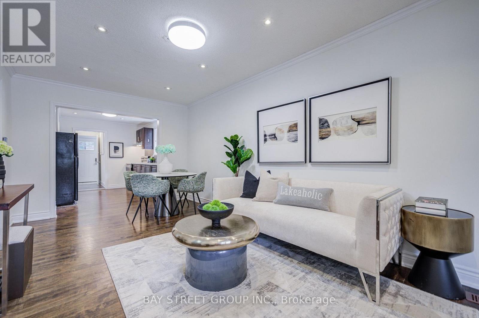 7 Emmott Avenue, Toronto, ON
