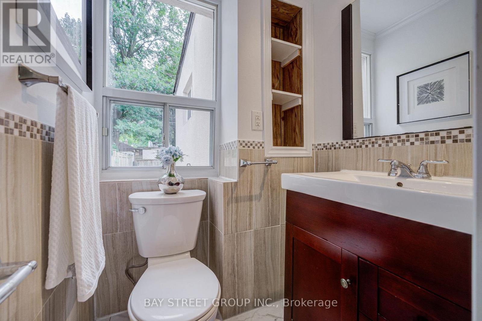 7 Emmott Avenue, Toronto, ON