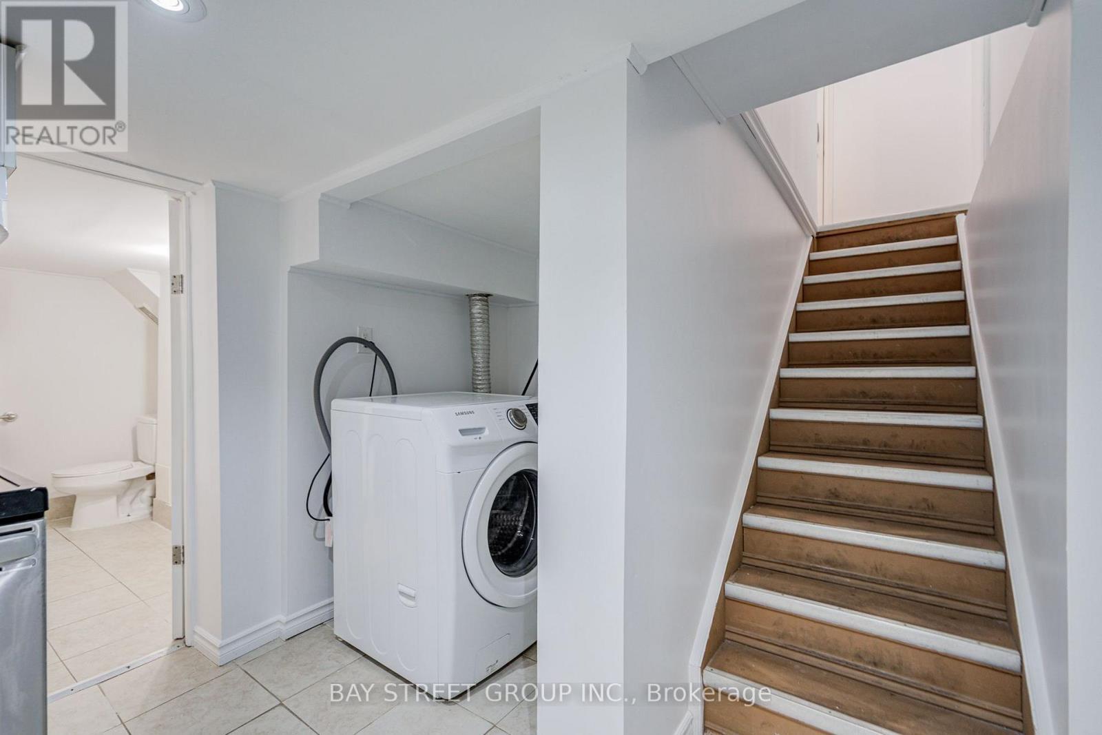 7 Emmott Avenue, Toronto, ON