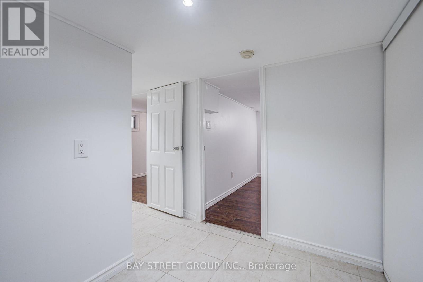 7 Emmott Avenue, Toronto, ON